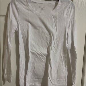 No Boundaries White Long Sleeve Scoop Neck Tee
